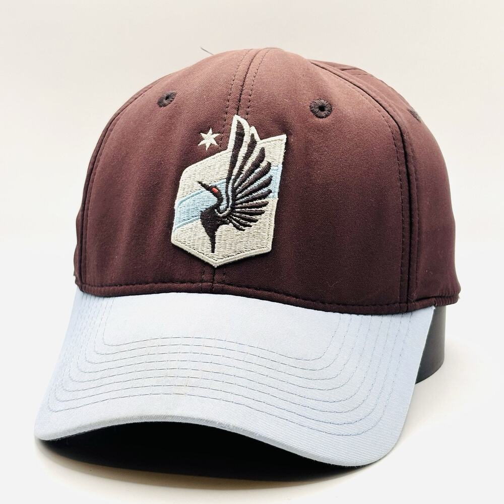 MNUFC Minnesota Loons Soccer Hat Cap Flex Fit M/L Two Tone Soccer Futbol